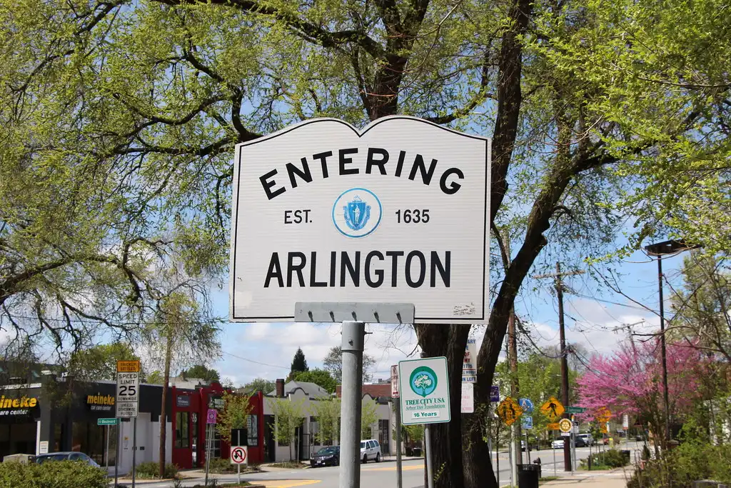 Arlington, MA Movers